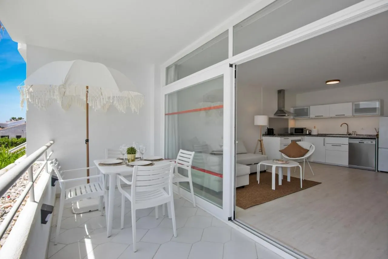 Frontline Beach Apartment Miraflores Sitio de Calahonda